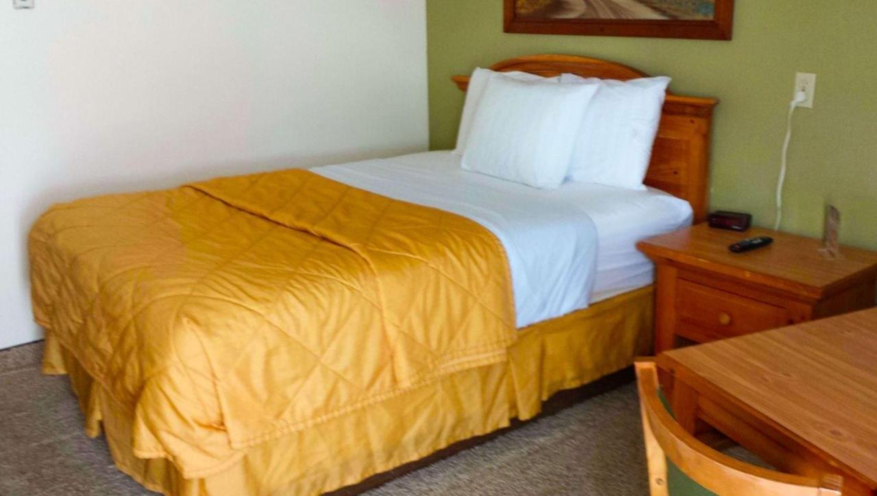 Western Motel Hardin Экстерьер фото